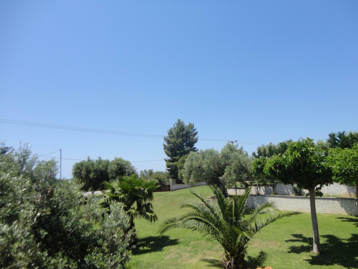 Holiday Villa Vee Nea Skioni Exterior foto
